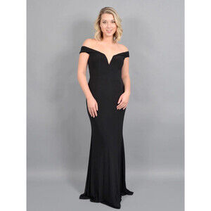 XSCAPE Jersey Off The Shoulder Gown In Black Size 10 $299